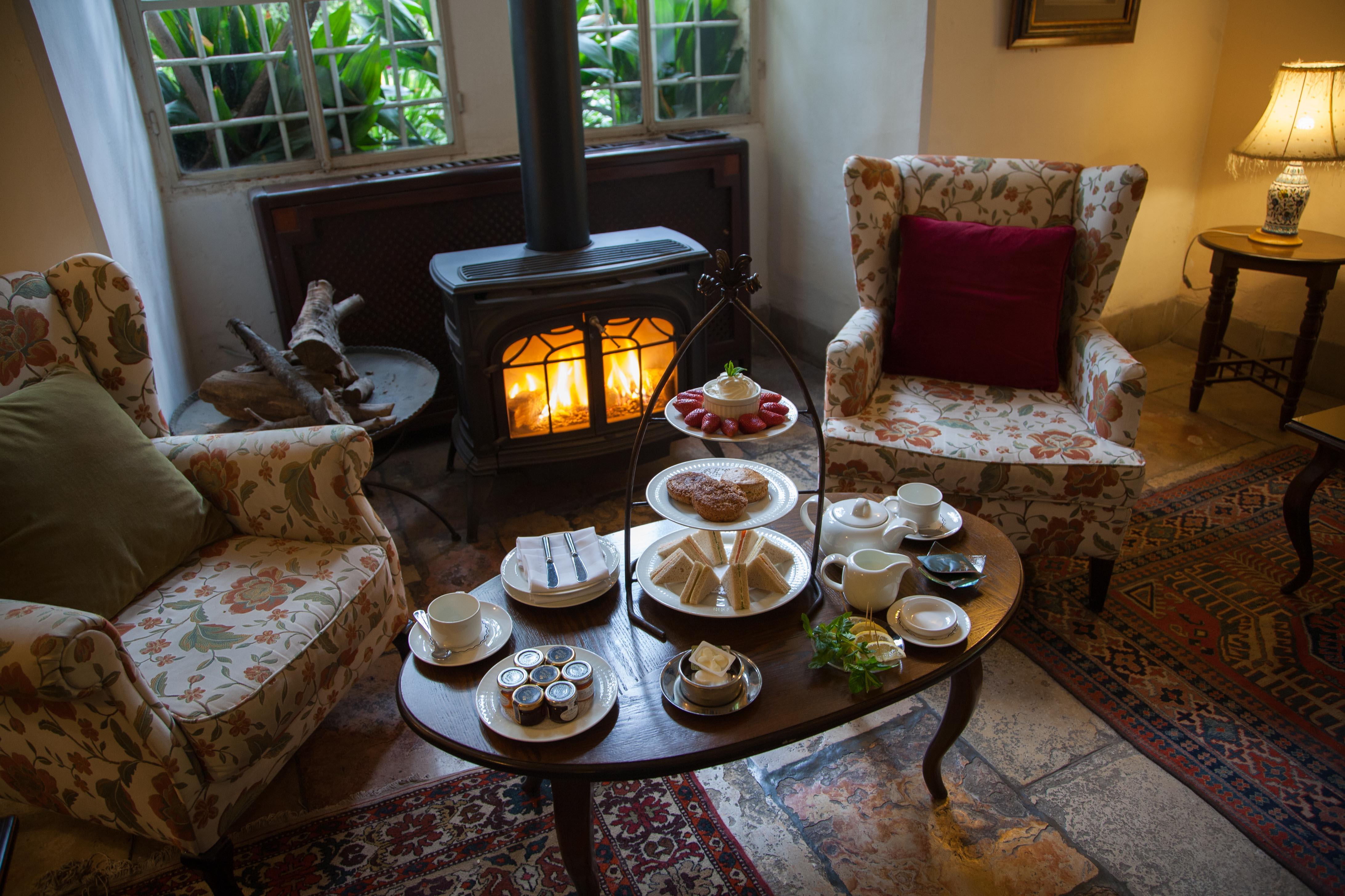 The American Colony Hotel - Small Luxury Hotels Of The World Baitulmaqdis Luaran gambar Afternoon tea at the Victoria Falls Hotel